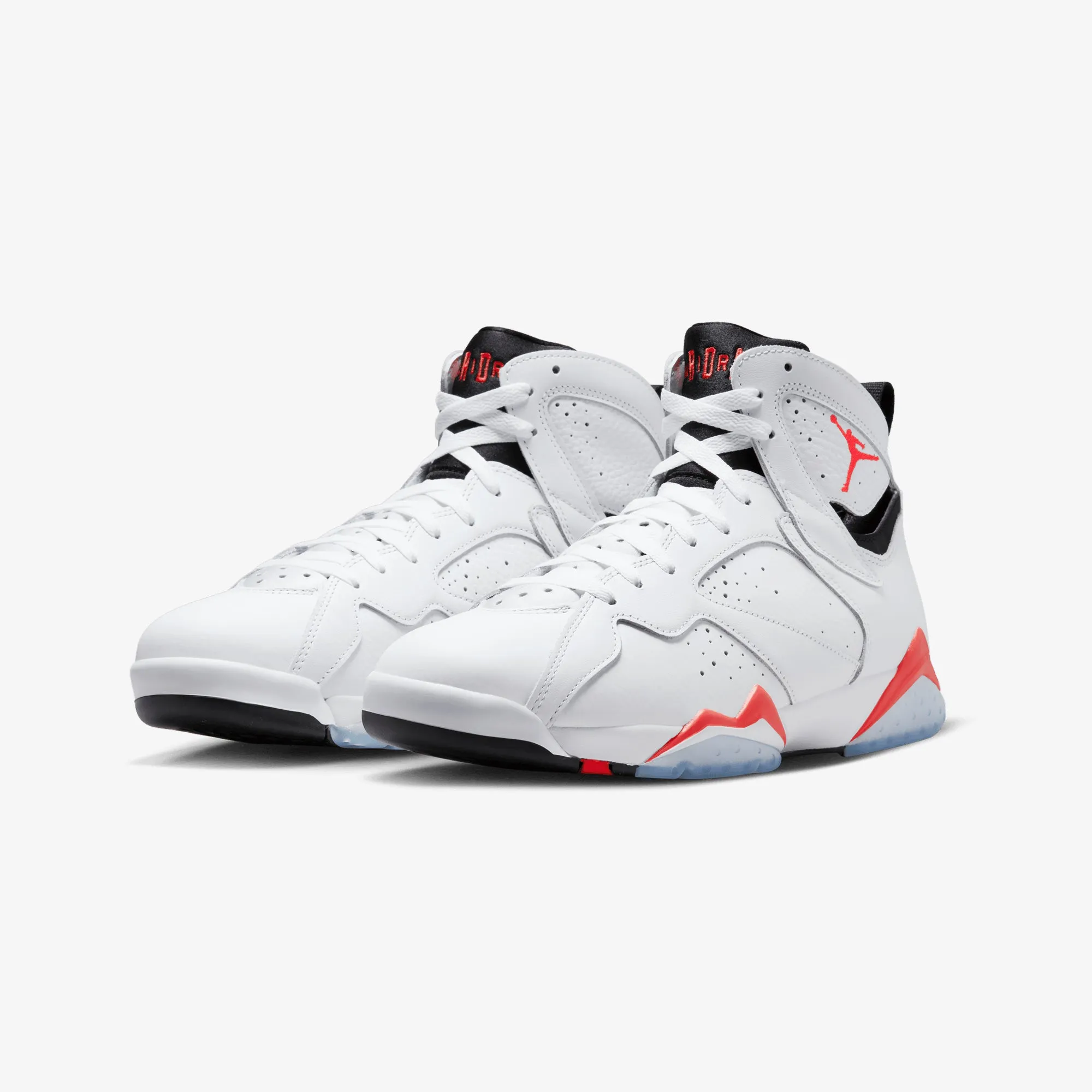 AIR JORDAN 7 'WHITE INFRARED'