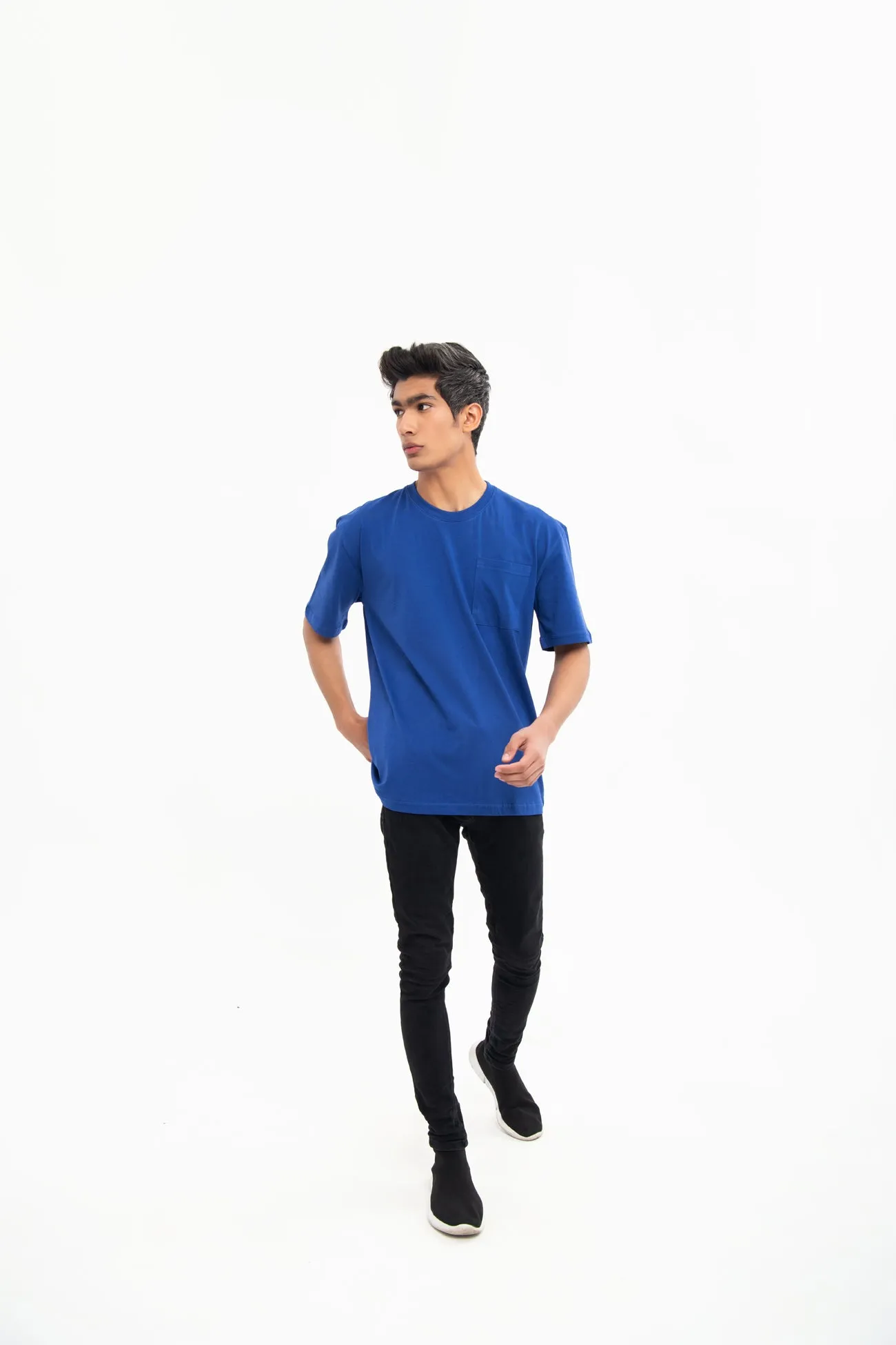 CREW NECK T-SHIRT WITH PATCH POCKET