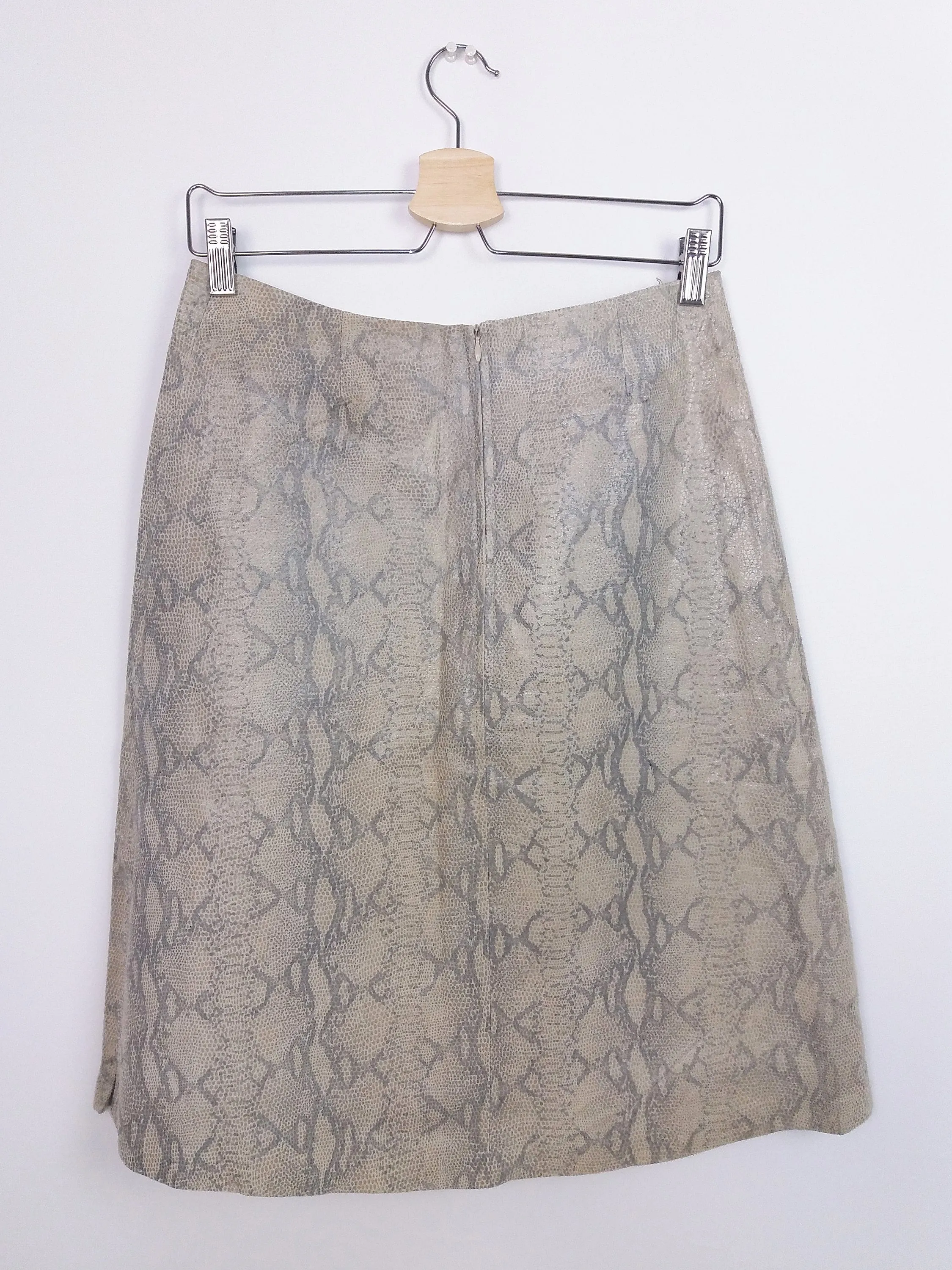 Deadstock H&M Genuine Leather A-line Skirt - size M