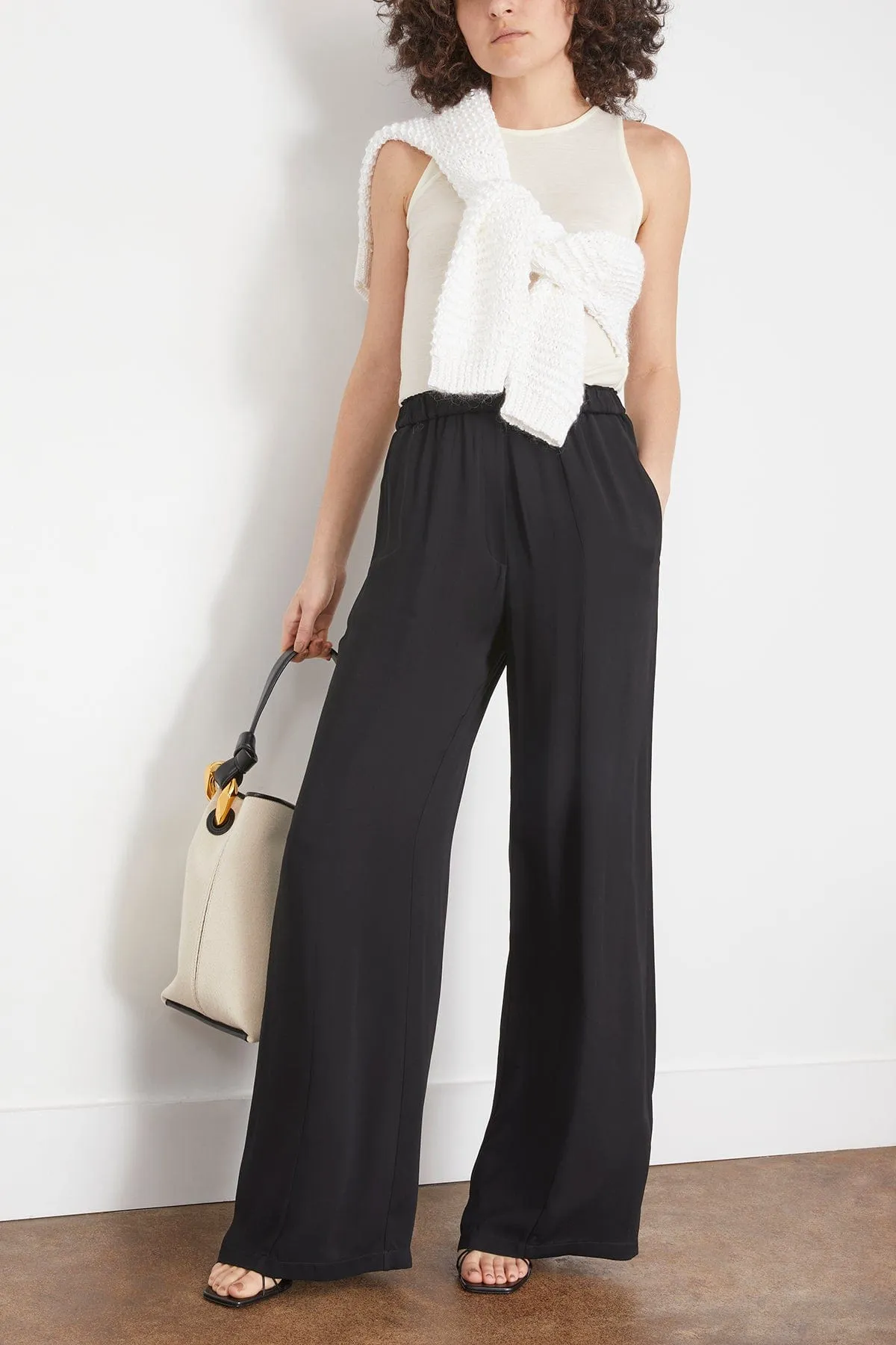 Double Georgette Elasticated Pants in Nero