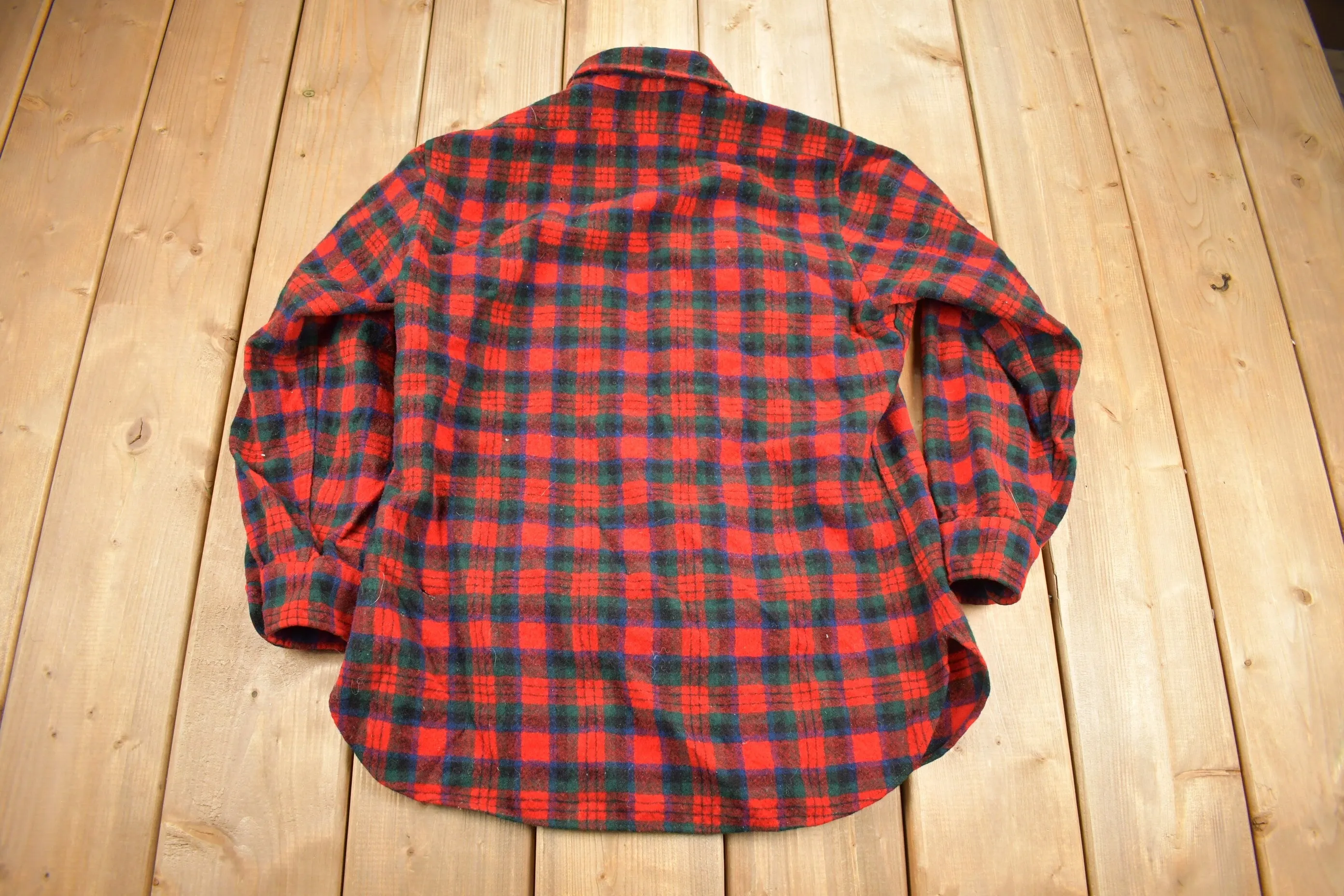 Vintage 1950s Pendleton Plaid Flannel Button Up Board Shirt / 100% Virgin Wool / Outdoorsman / Made In USA / True Vintage